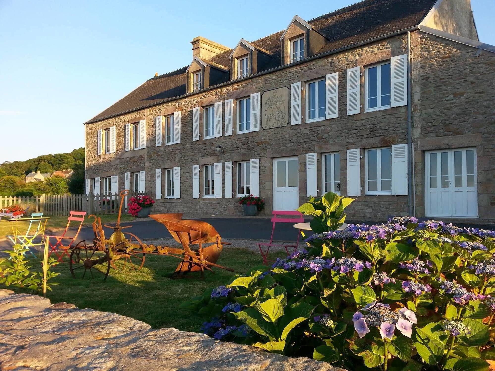 La Roche Du Marais Hotel Omonville-la-Petite Exterior foto